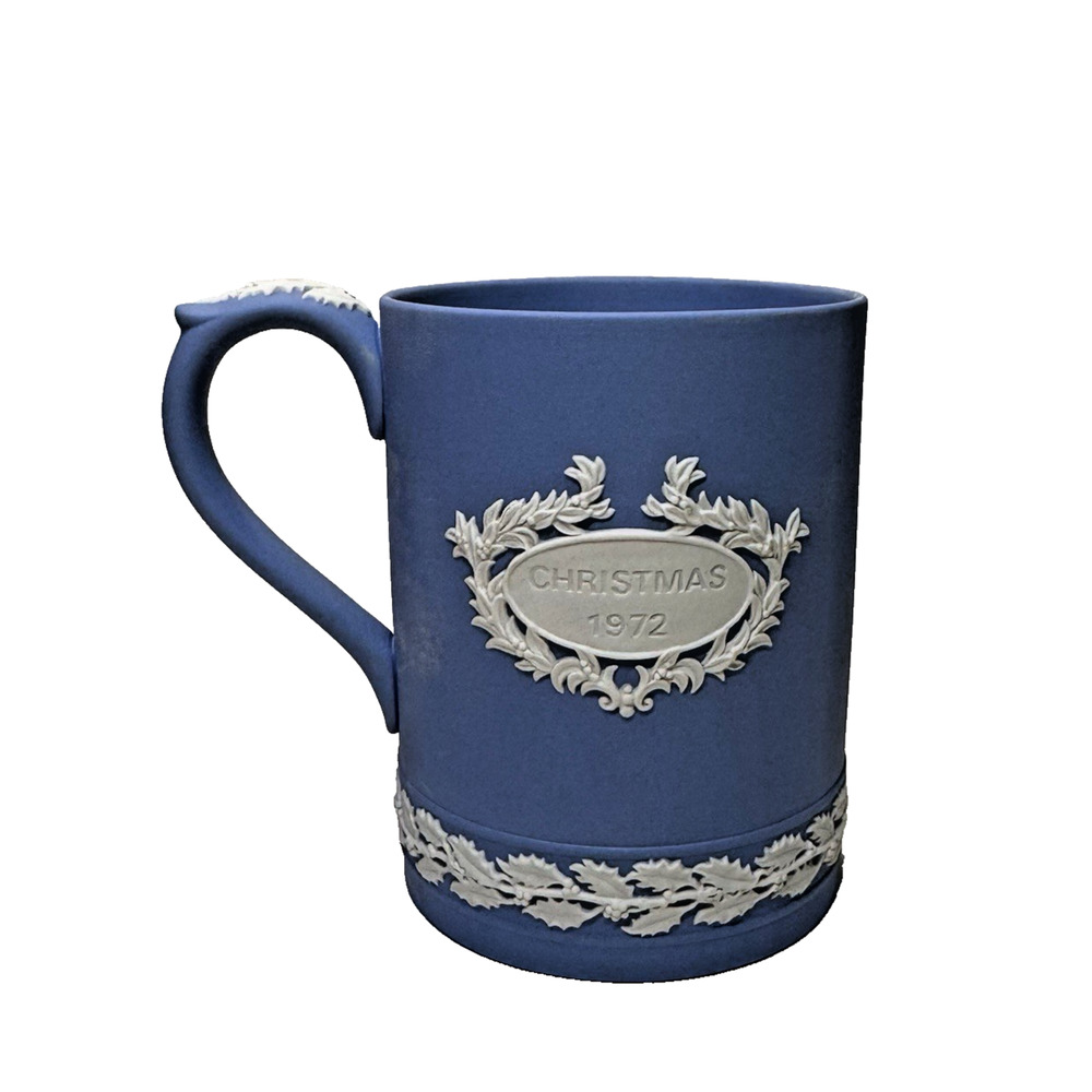 Vintage Wedgwood Jasperware St. Paul's Cathedral Christmas 1972 Mug NIB w Manual - Picture 4 of 15